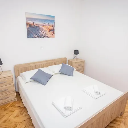 Apartment Veronika Trogir